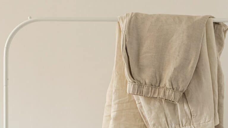 Linen Shorts: The Perfect Summer Wardrobe Staple